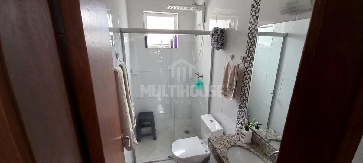 Casa, Planalto, 2 Quartos, 2 Vagas, 1 Suíte