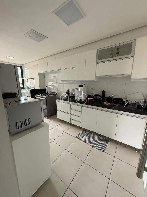Apartamento, Centro, 3 Quartos, 2 Vagas, 1 Suíte