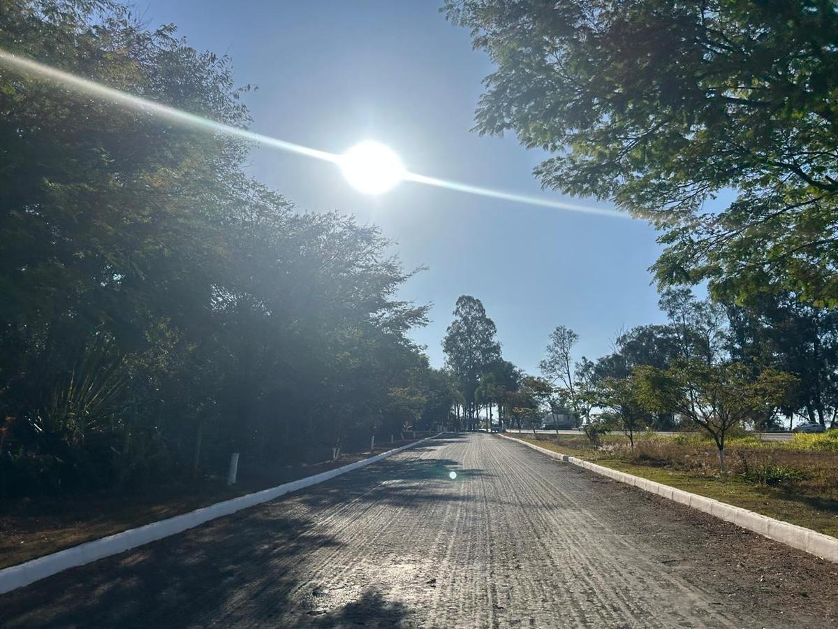 Lote, Centro, 0 Quarto, 0 Vaga