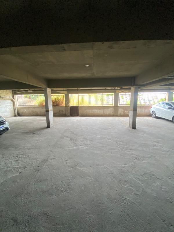 Sala, Inconfidência, 0 Quarto, 1 Vaga
