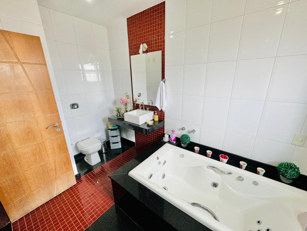 Cobertura, Castelo, 4 Quartos, 2 Vagas, 2 Suítes