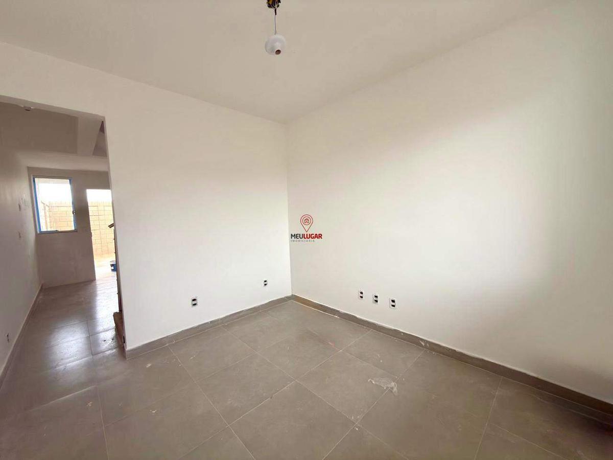 Casa, Novo Barreirinho, 2 Quartos, 1 Vaga
