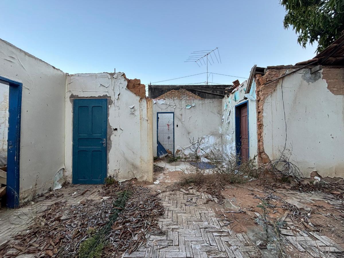 Lote, Caiçaras, 0 Quarto, 0 Vaga