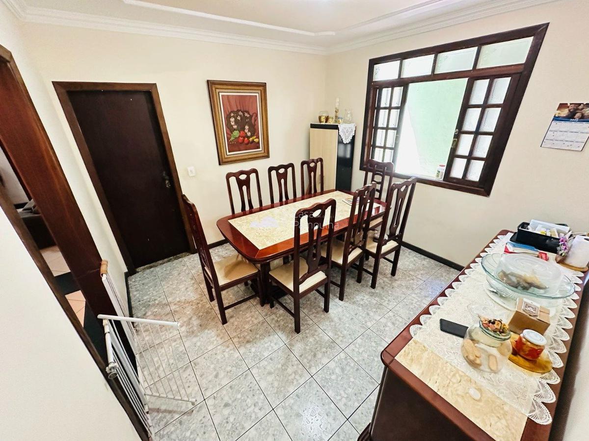 Casa, Jardim Leblon, 3 Quartos, 2 Vagas, 1 Suíte