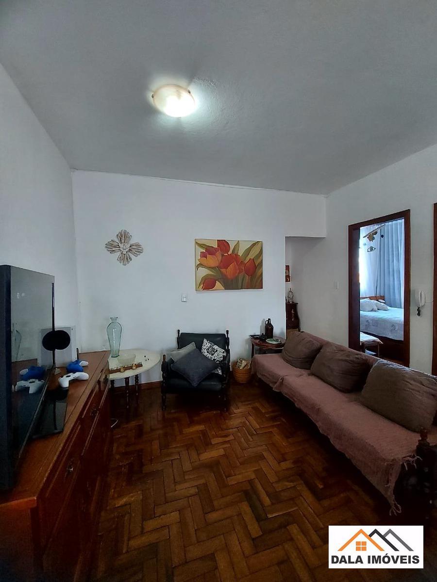 Casa, João Pinheiro, 4 Quartos, 2 Vagas