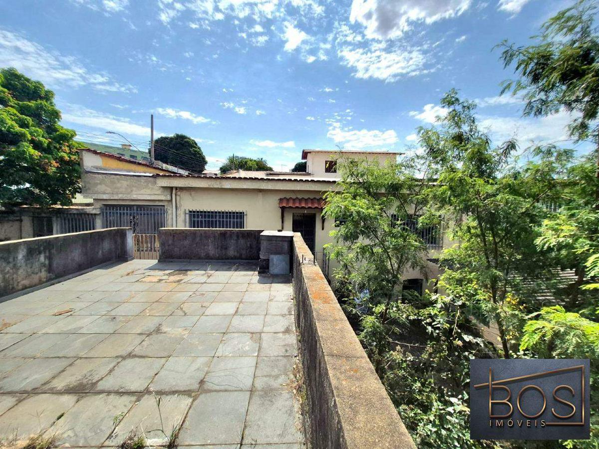 Casa, Esplanada, 3 Quartos, 2 Vagas, 1 Suíte