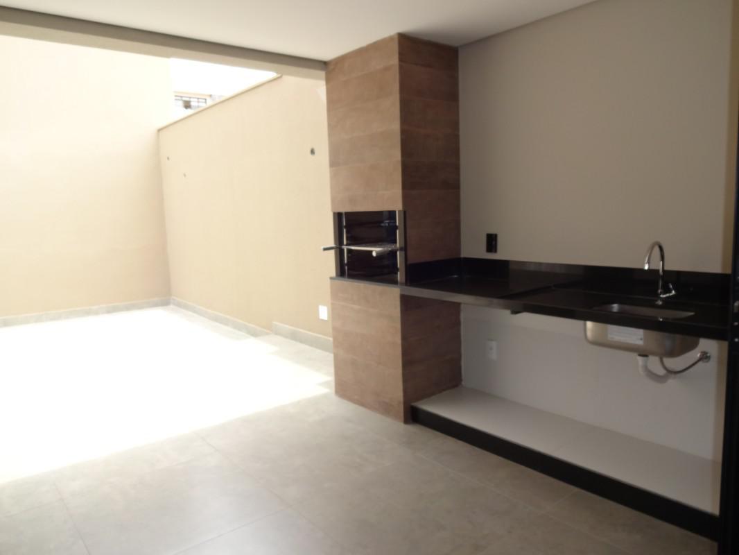 Casa, Jaraguá, 4 Quartos, 3 Vagas, 1 Suíte