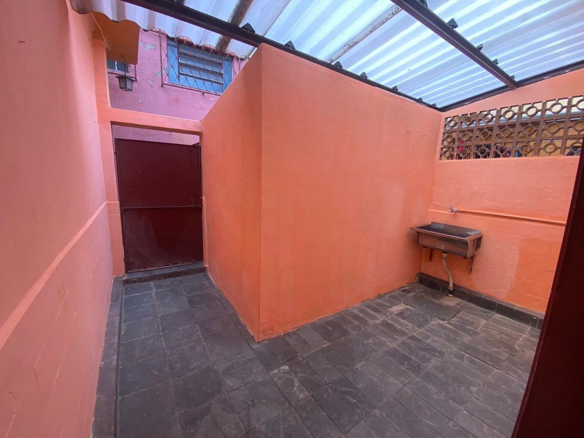 Casa, Lagoinha, 8 Quartos, 2 Vagas, 1 Suíte