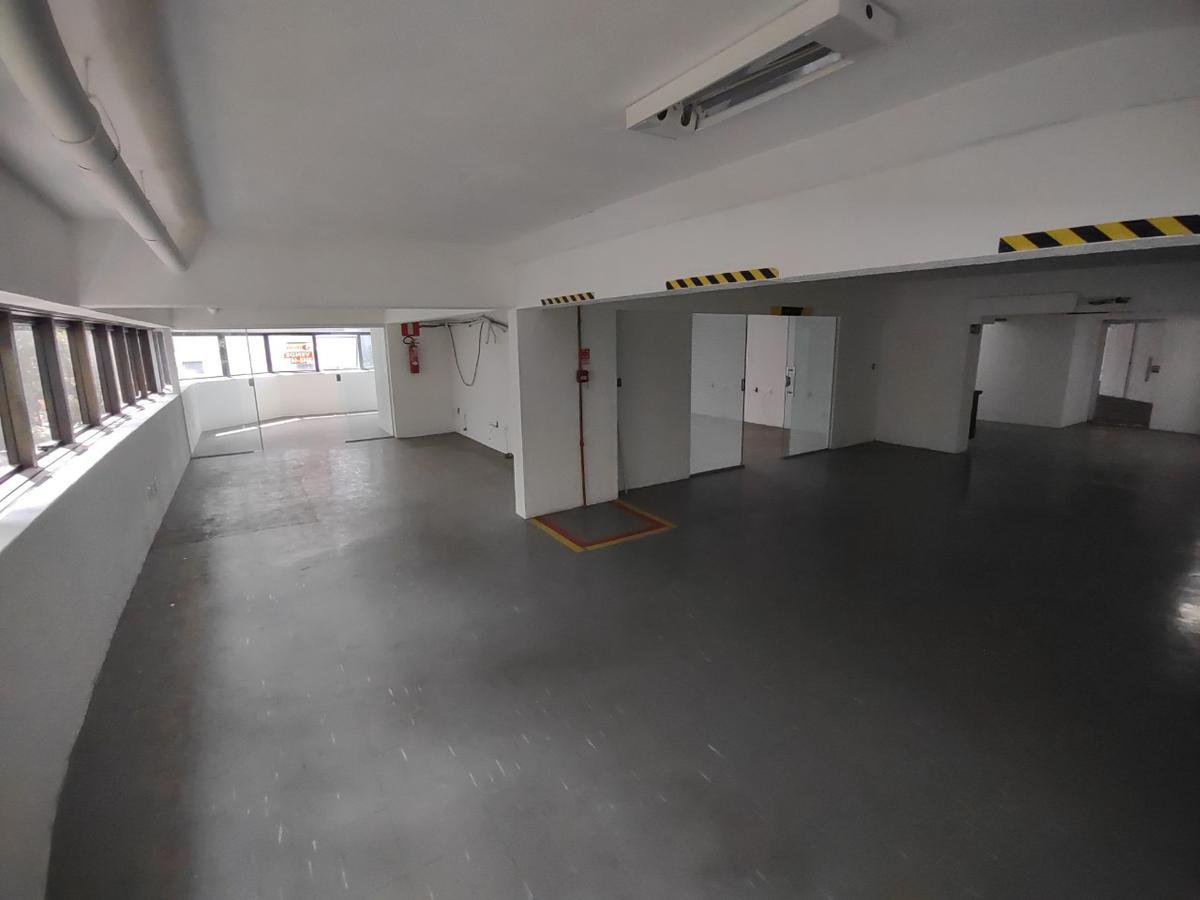 Sala, Santa Efigênia, 0 Quarto, 6 Vagas