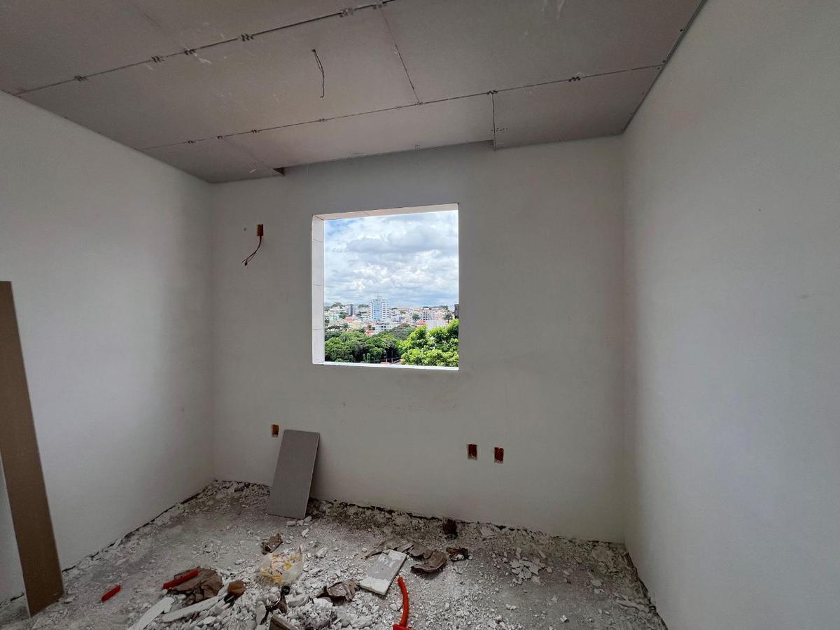 Cobertura, Itapoã, 3 Quartos, 2 Vagas, 1 Suíte