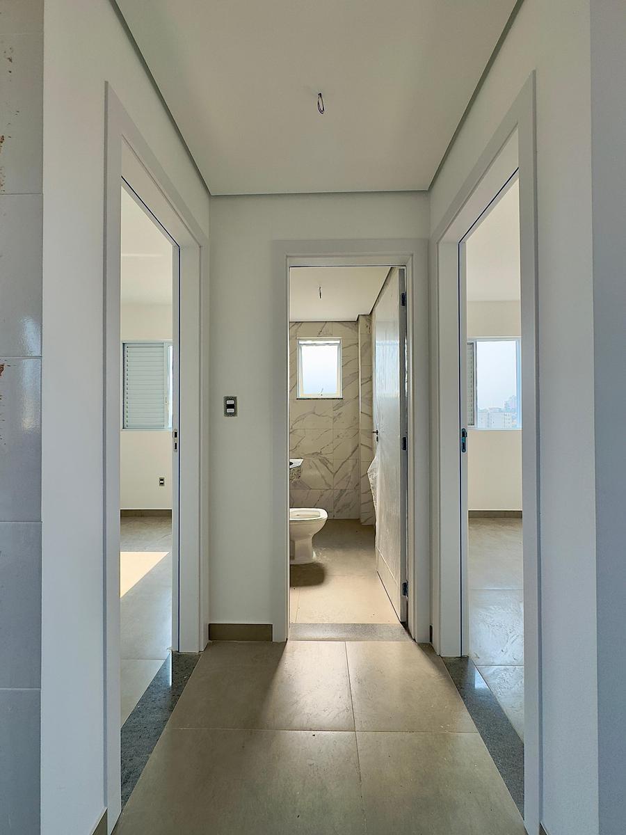 Cobertura, Santa Terezinha, 2 Quartos, 2 Vagas