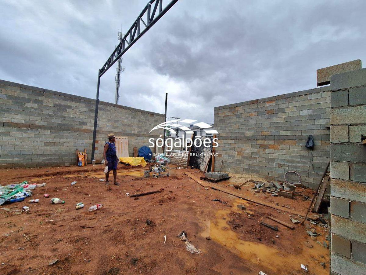 Galpão, Pedra Azul, 3 Vagas