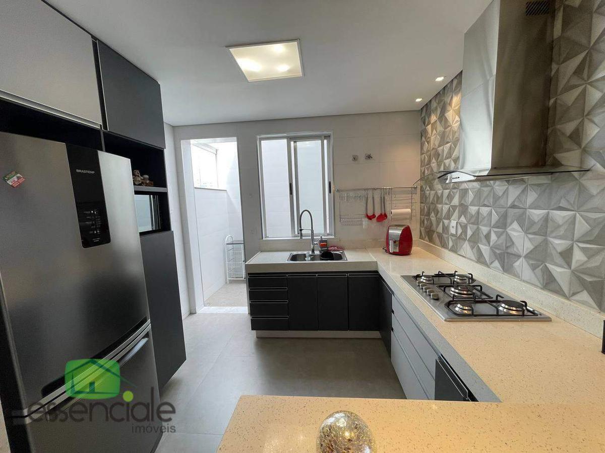 Cobertura, Eldorado, 5 Quartos, 0 Vaga, 4 Suítes