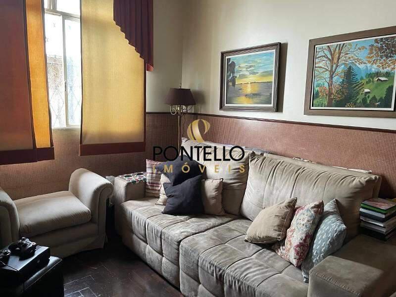 Casa, Cidade Nova, 4 Quartos, 2 Vagas, 1 Suíte