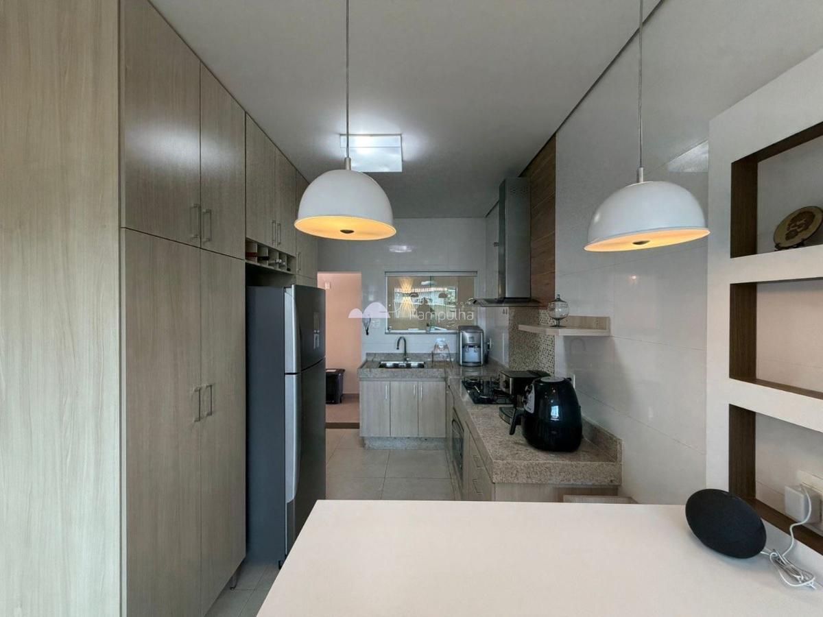 Casa, Santa Mônica, 3 Quartos, 3 Vagas, 1 Suíte