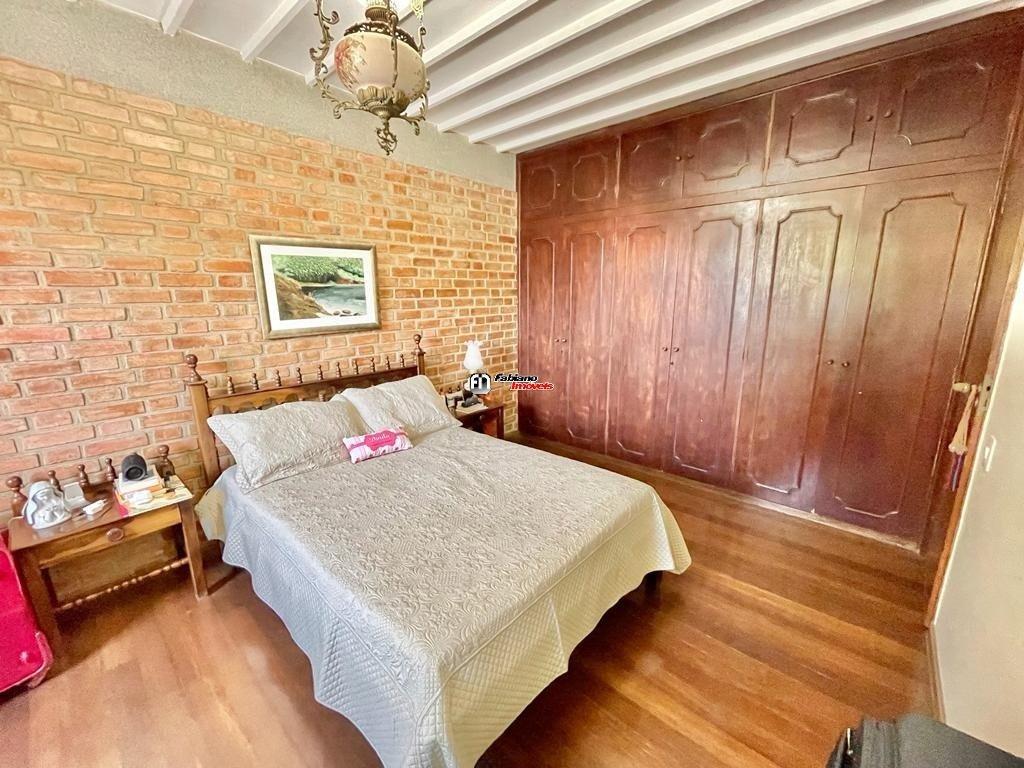 Casa, Itapoã, 4 Quartos, 6 Vagas, 1 Suíte