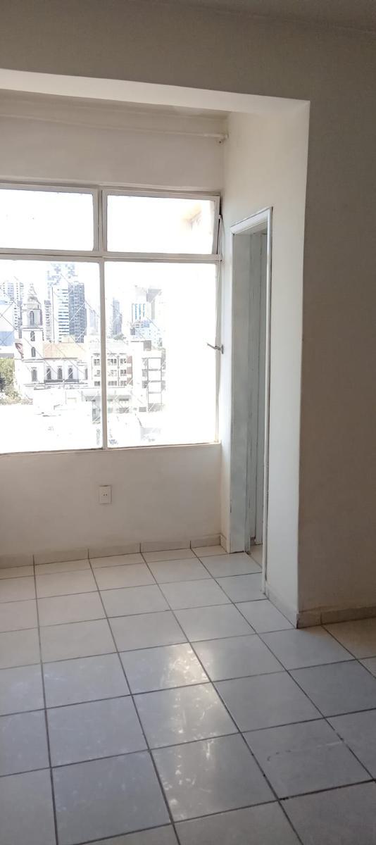 Sala, Barro Preto, 0 Quarto, 0 Vaga