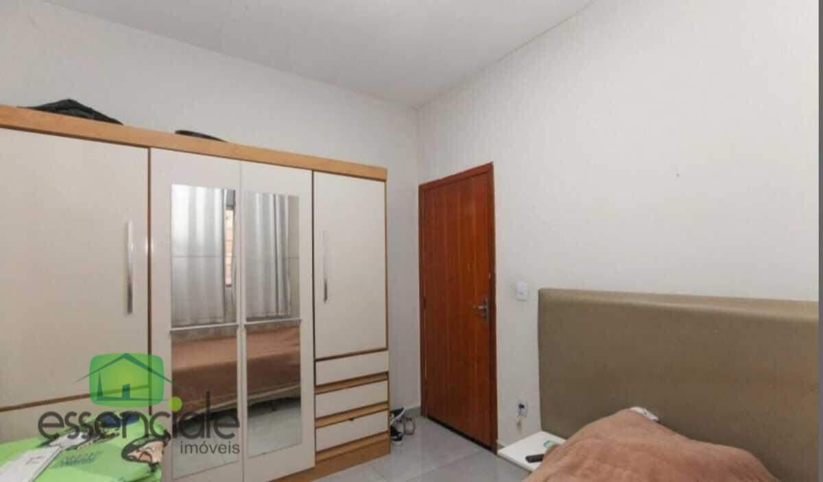 Casa, Industrial, 3 Quartos, 4 Vagas, 1 Suíte