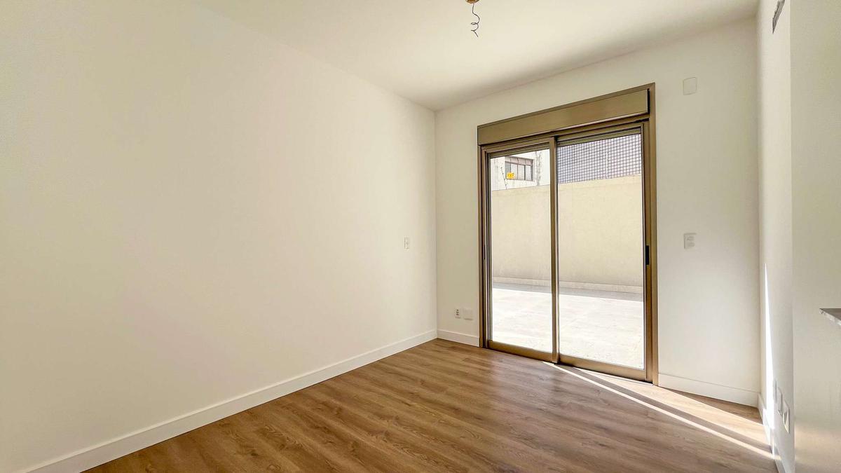 Apartamento, Cruzeiro, 4 Quartos, 4 Vagas, 2 Suítes