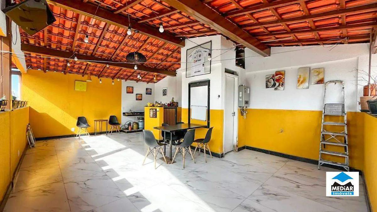 Casa, Santa Branca, 3 Quartos, 1 Vaga, 2 Suítes