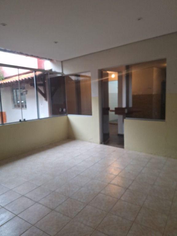 Casa, Centro, 2 Quartos, 5 Vagas, 1 Suíte