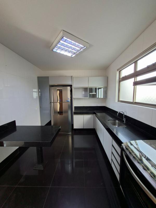 Apartamento, Santa Rosa, 4 Quartos, 4 Vagas, 3 Suítes