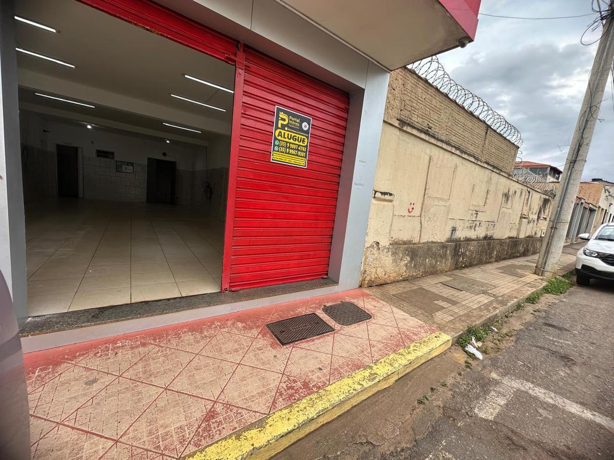 Andar, Centro, 0 Quarto, 0 Vaga