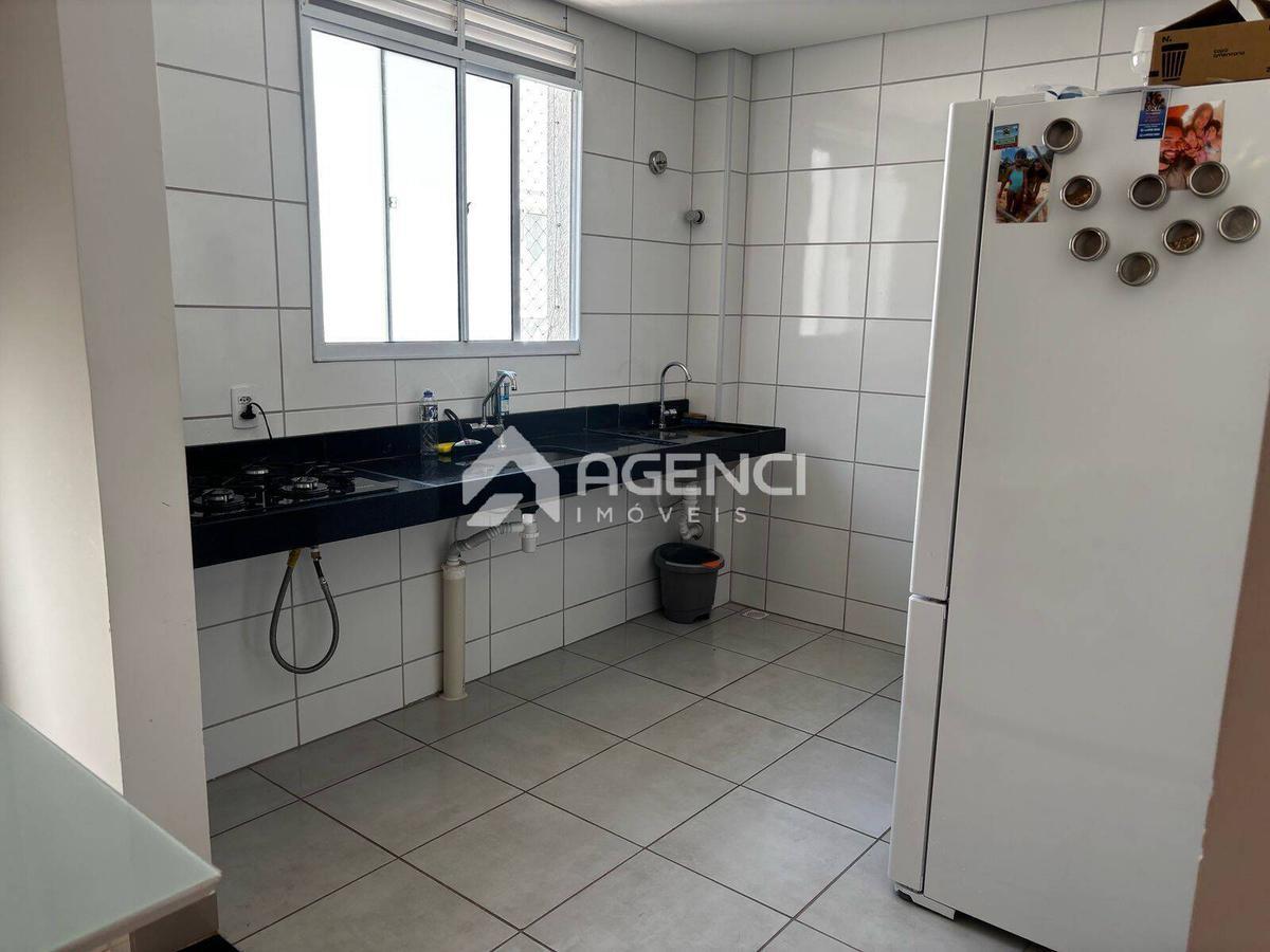 Apartamento, Chácara Cotia, 2 Quartos, 0 Vaga, 0 Suíte