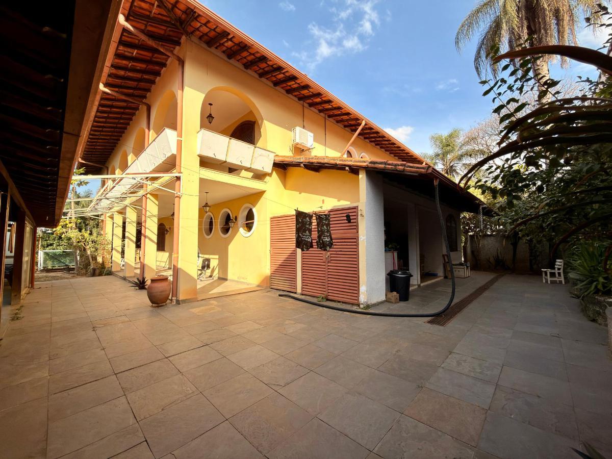 Casa, Bandeirantes (pampulha), 5 Quartos, 10 Vagas, 4 Suítes