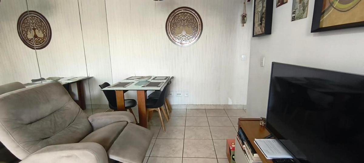 Apartamento, Sagrada Família, 3 Quartos, 2 Vagas, 1 Suíte