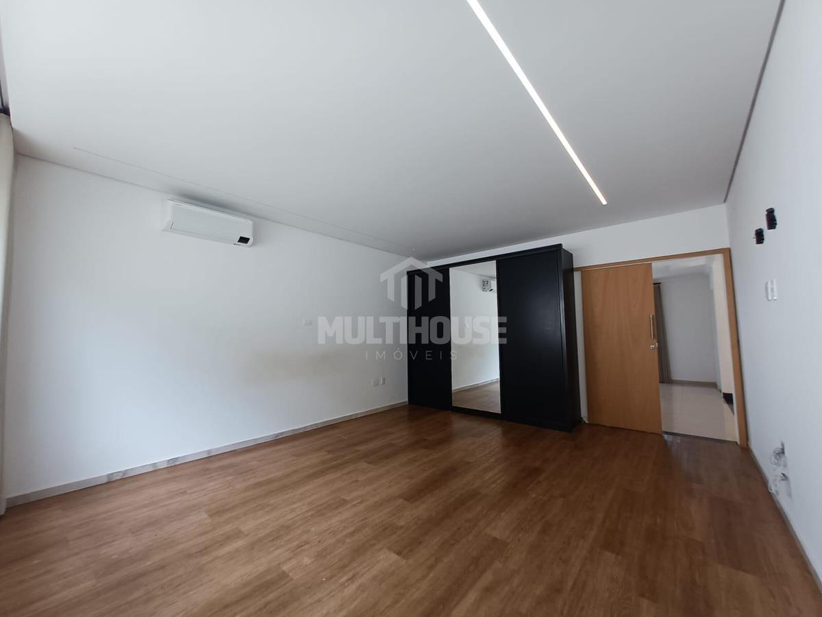 Casa, Paquetá, 4 Quartos, 4 Vagas, 2 Suítes