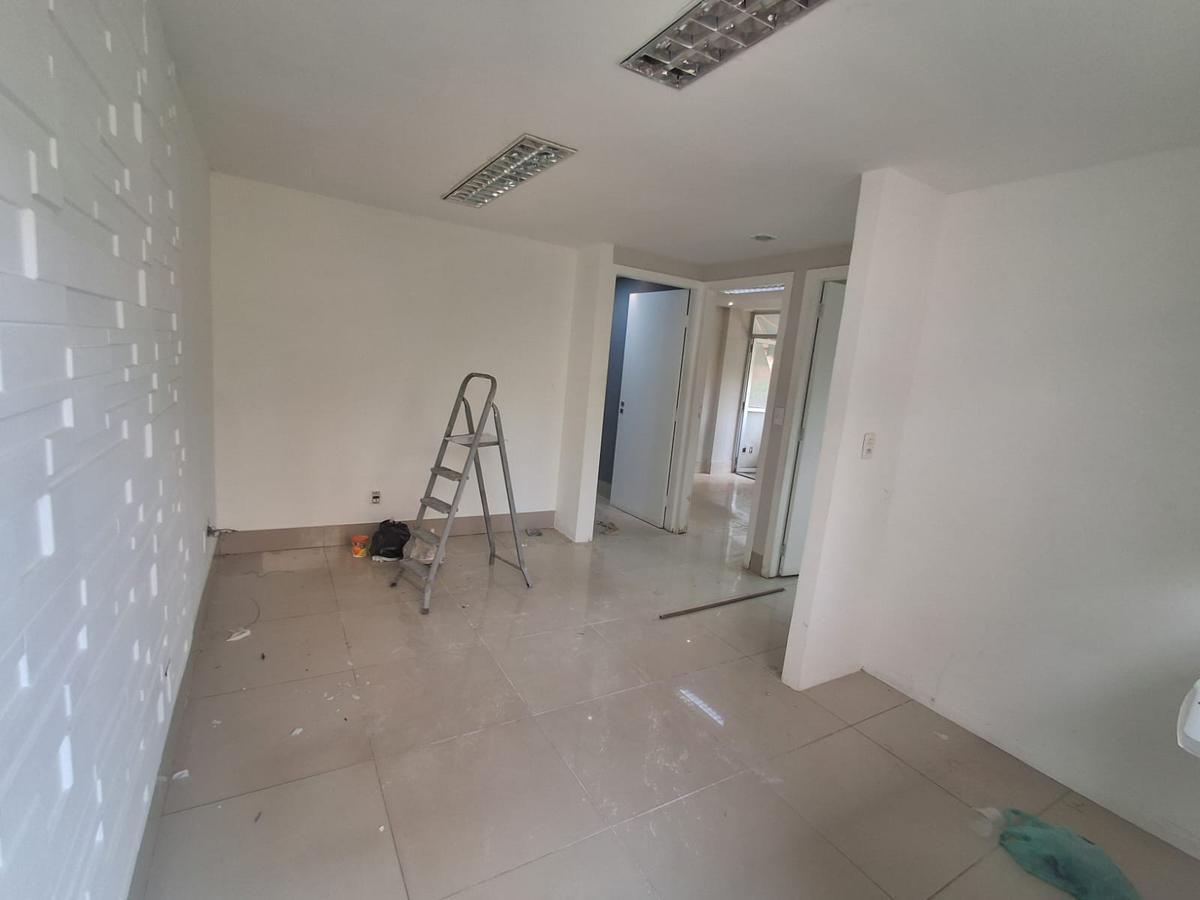 Sala, Savassi, 0 Quarto, 0 Vaga
