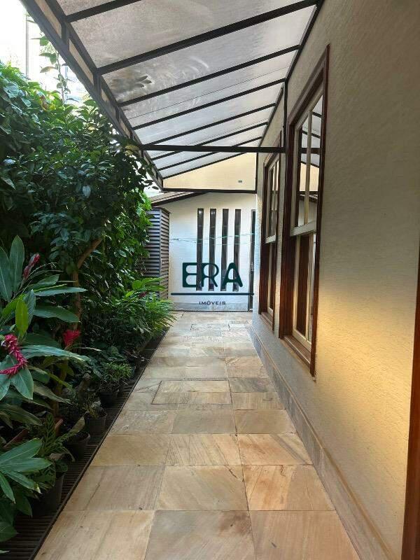 Casa, Belvedere, 4 Quartos, 0 Vaga, 1 Suíte