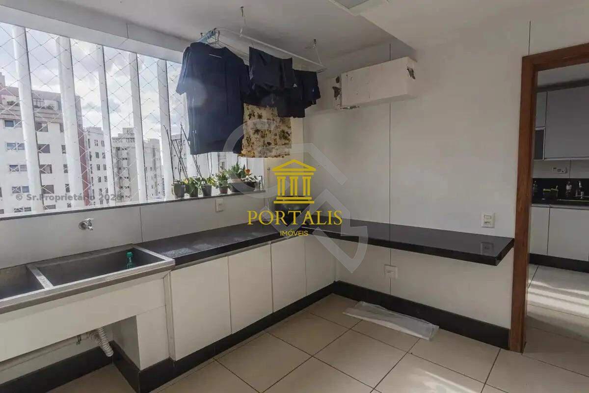 Apartamento, Serra, 4 Quartos, 3 Vagas, 2 Suítes