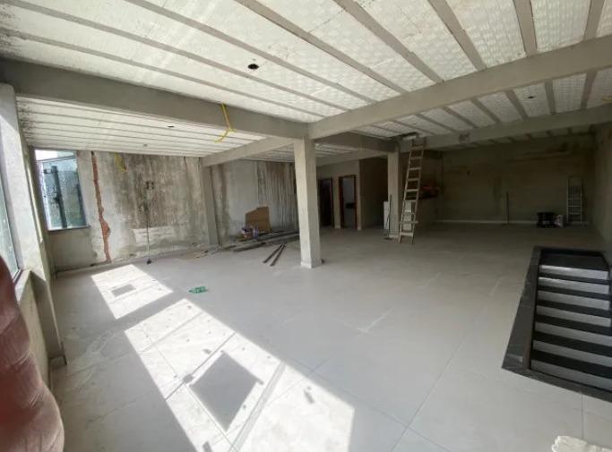 Andar, Centro, 1 Quarto, 0 Vaga