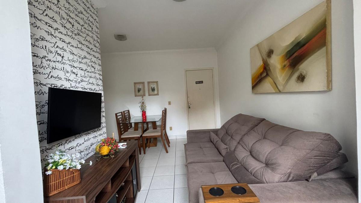 Apartamento, Sagrada Família, 2 Quartos, 1 Vaga