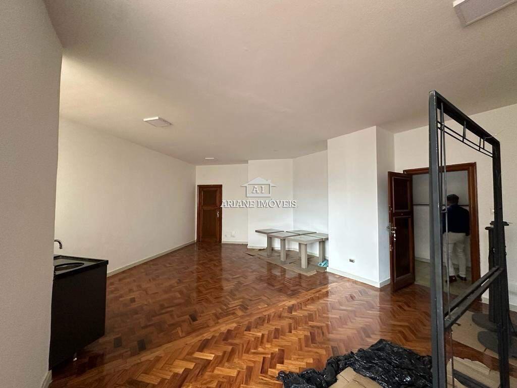 Sala, Centro, 0 Quarto, 0 Vaga