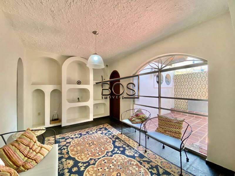 Casa, Sion, 4 Quartos, 6 Vagas, 1 Suíte