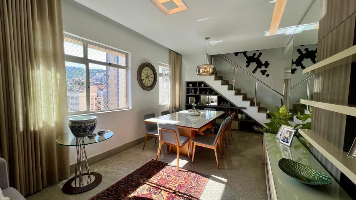 Cobertura, Santa Efigênia, 5 Quartos, 3 Vagas, 1 Suíte