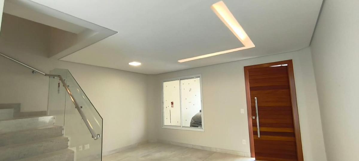 Casa, Nova Floresta, 4 Quartos, 3 Vagas, 2 Suítes