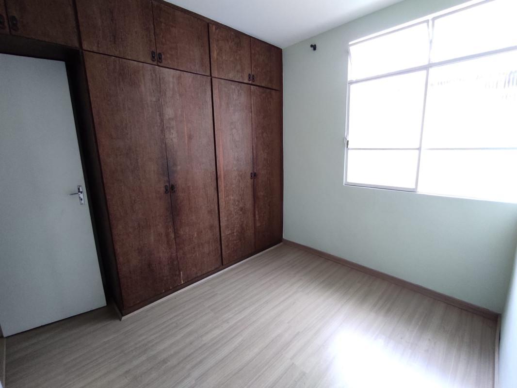 Casa, Alípio de Melo, 5 Quartos, 6 Vagas, 2 Suítes