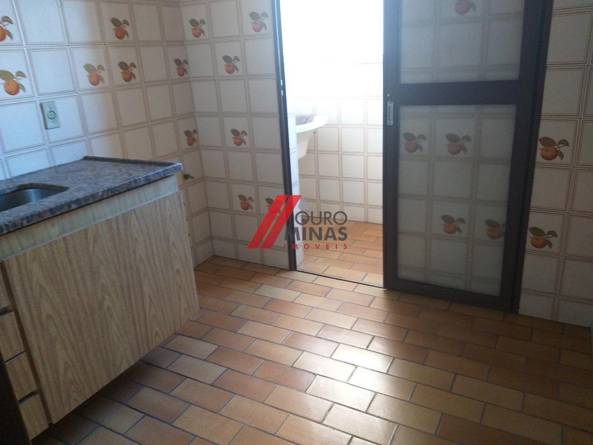 Apartamento, Floresta, 2 Quartos, 1 Vaga