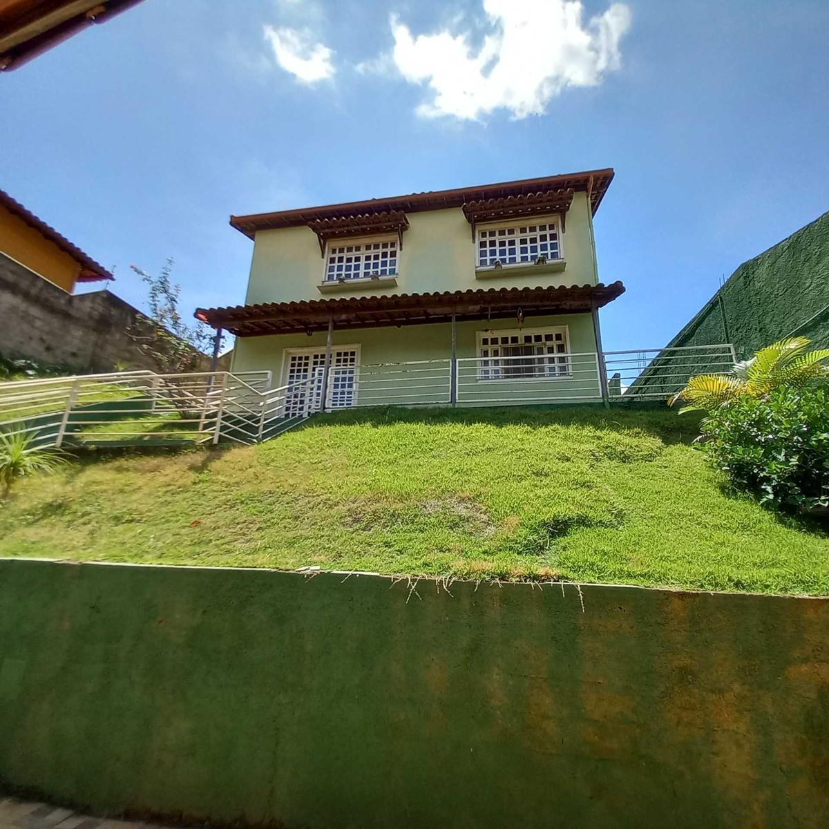 Casa, Santa Terezinha, 3 Quartos, 2 Vagas, 1 Suíte