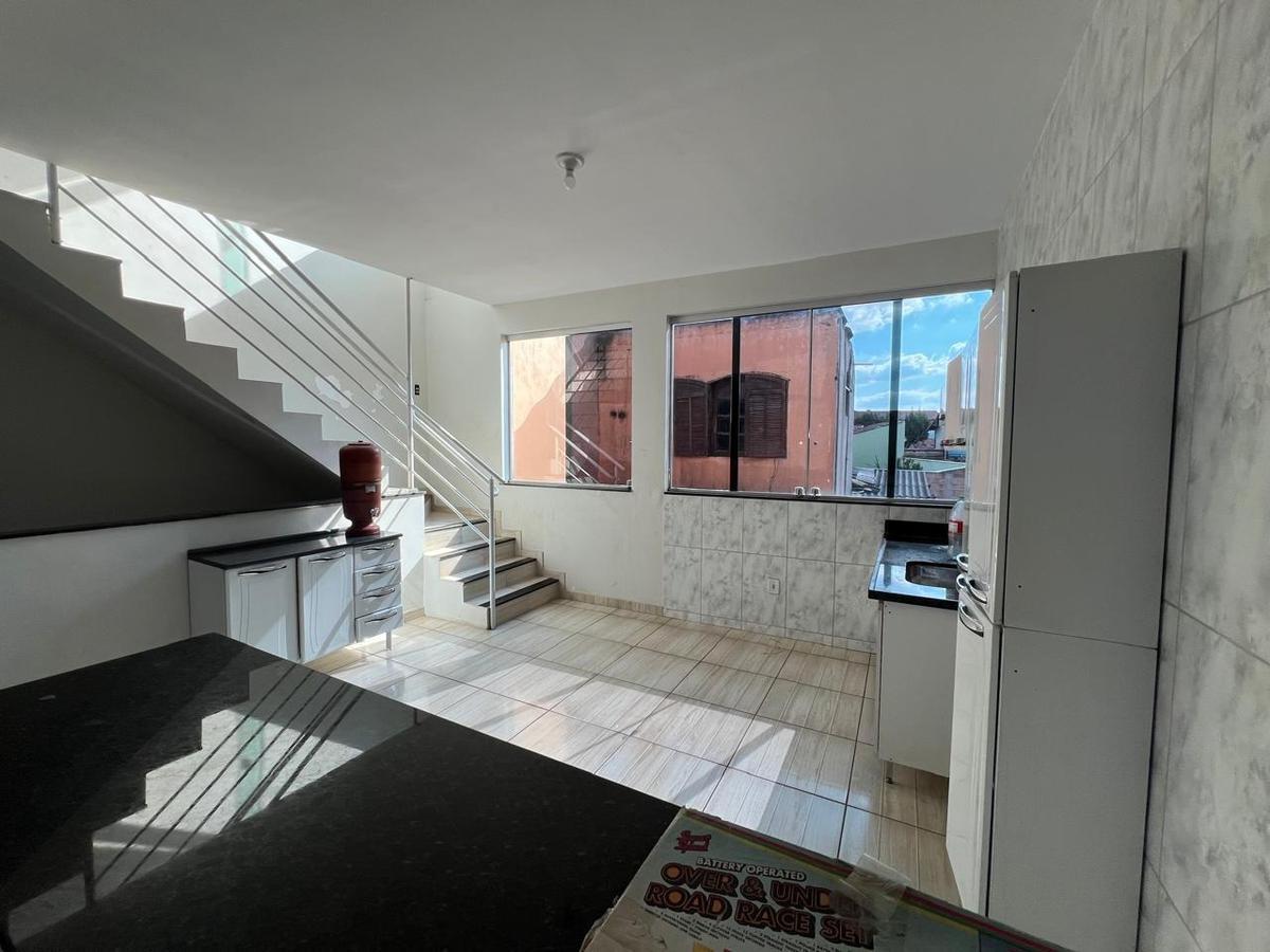 Casa, Serrano, 3 Quartos, 5 Vagas, 1 Suíte