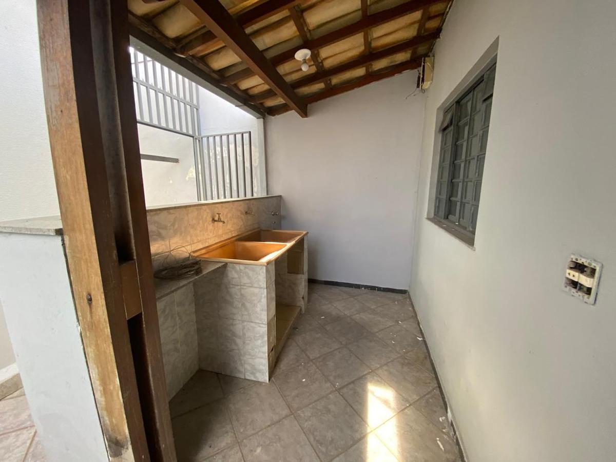 Casa, Alípio de Melo, 4 Quartos, 4 Vagas, 1 Suíte