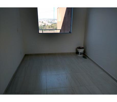 Casa, Arvoredo II, 3 Quartos, 3 Vagas, 1 Suíte