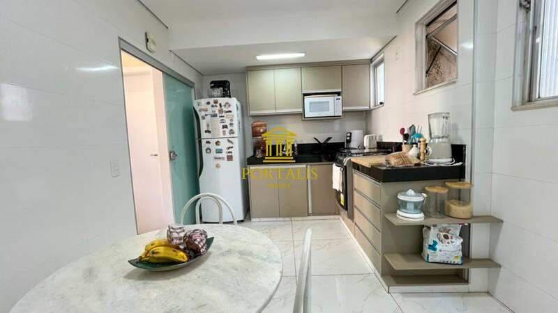 Apartamento, Santa Efigênia, 3 Quartos, 1 Vaga, 1 Suíte