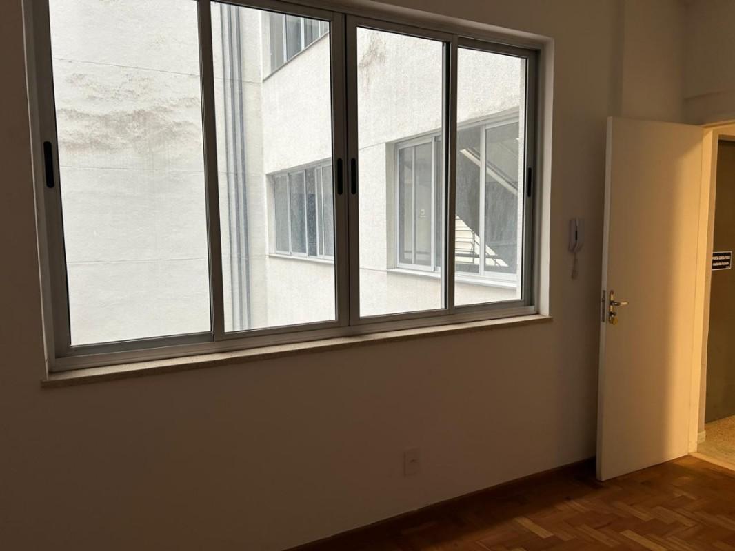Apartamento, Centro, 1 Quarto, 0 Vaga, 1 Suíte