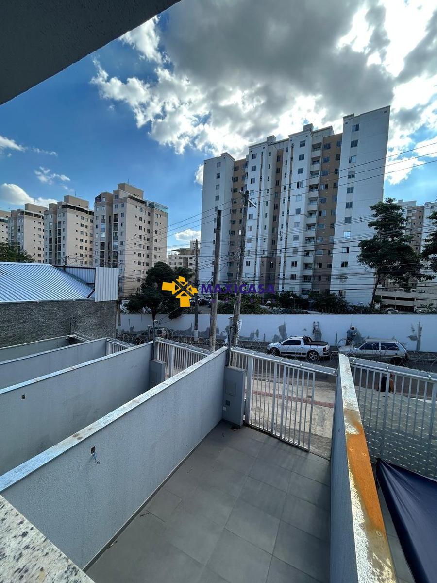 Casa, Planalto, 2 Quartos, 1 Vaga, 1 Suíte