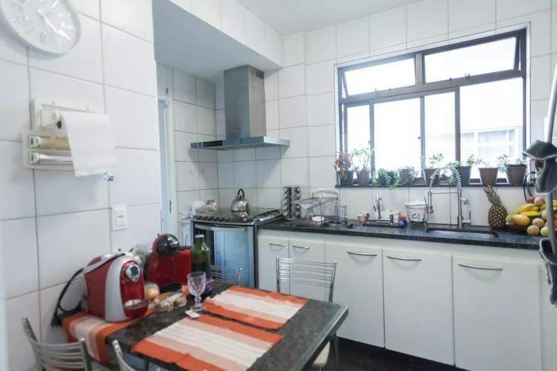 Apartamento, Sion, 4 Quartos, 3 Vagas, 2 Suítes